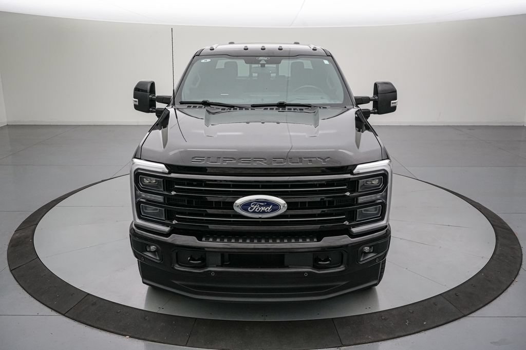 Certified 2025 Ford F250 Platinum AWD/4WD image 10
