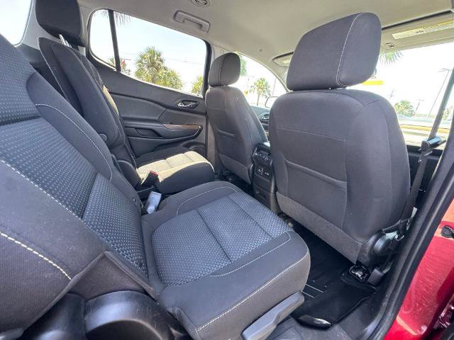 Used 2021 GMC Acadia SLE w/ Driver Convenience Package FWD image 22