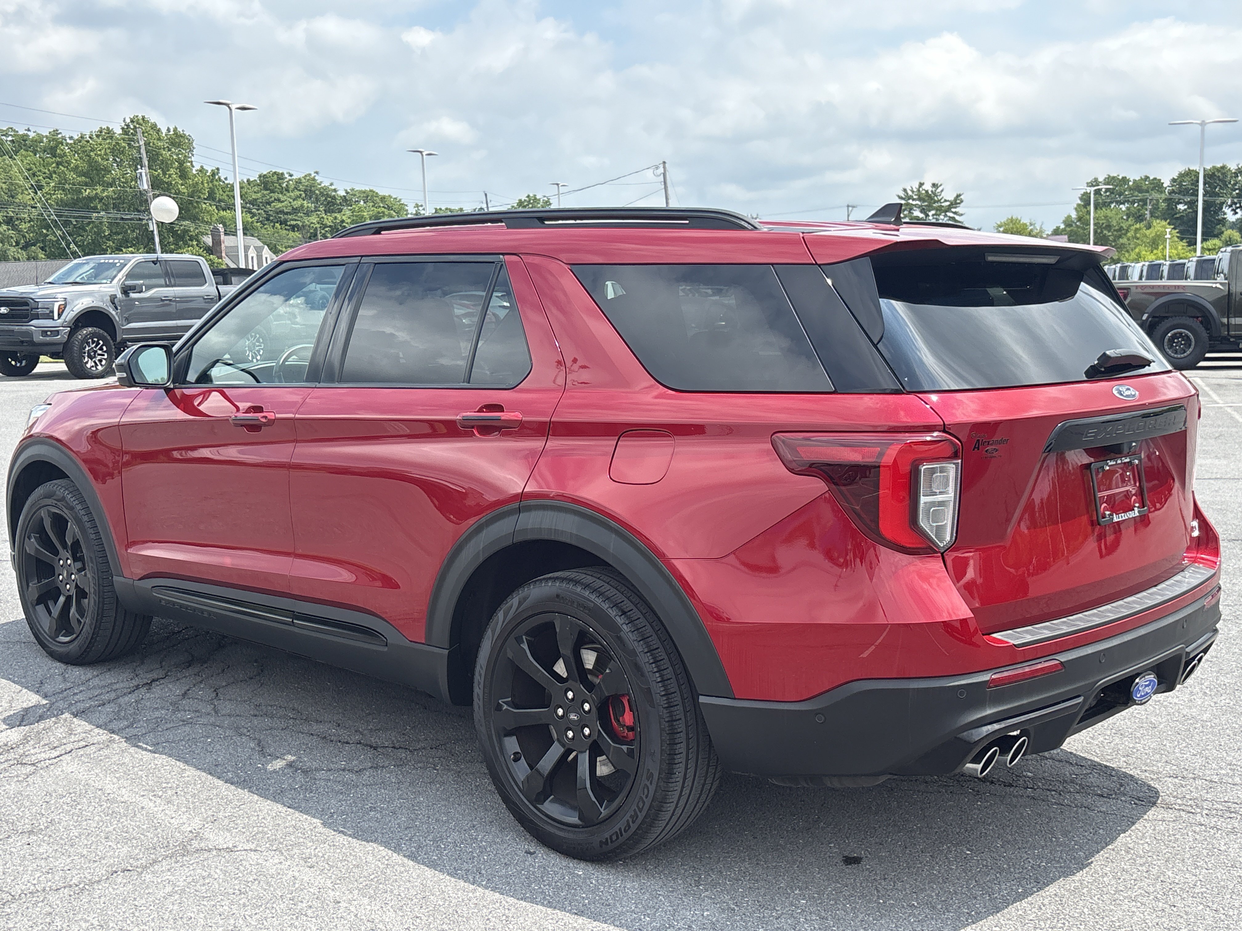 Certified 2021 Ford Explorer ST w/ Equipment Group 401A AWD/4WD image 11