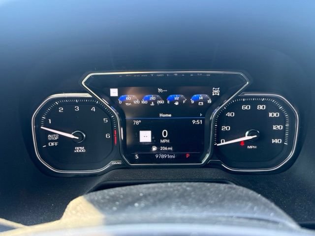 Used 2021 GMC Yukon AT4 w/ Rear Media and Nav Package AWD/4WD image 19