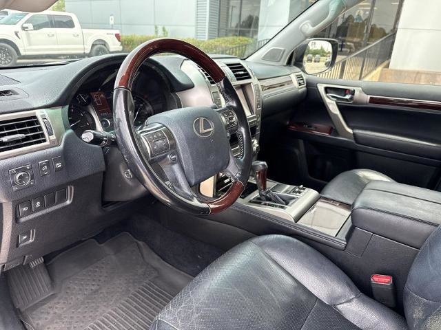 Used 2018 Lexus GX 460 Premium AWD/4WD image 27