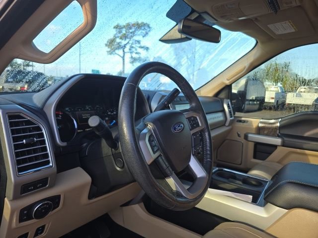 Certified 2017 Ford F250 Lariat w/ Lariat Ultimate Package image 11