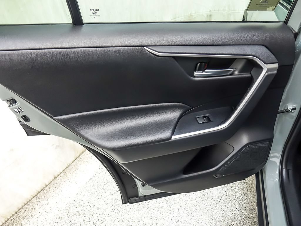 Used 2019 Toyota RAV4 XLE w/ All Weather Liner Package AWD/4WD image 22
