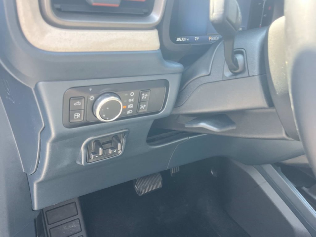 Certified 2025 Ford Maverick Lariat w/ 4K Tow Package AWD/4WD image 35