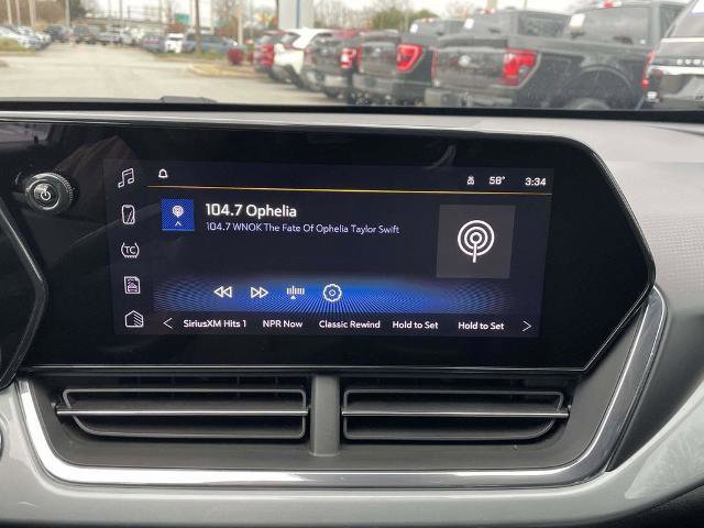 Used 2025 Chevrolet Trax LT image 24