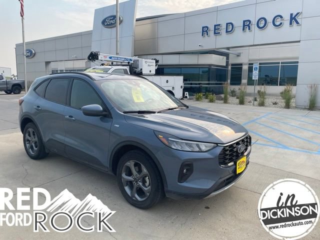 Certified 2025 Ford Escape ST-Line Select AWD/4WD image 1