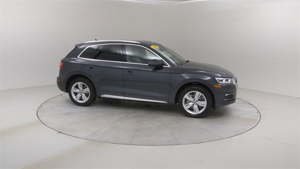 Used 2019 Audi Q5 Prestige w/ Prestige Package image 12