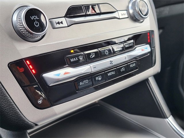 Certified 2022 Ford Explorer XLT w/ Equipment Group 202A image 25