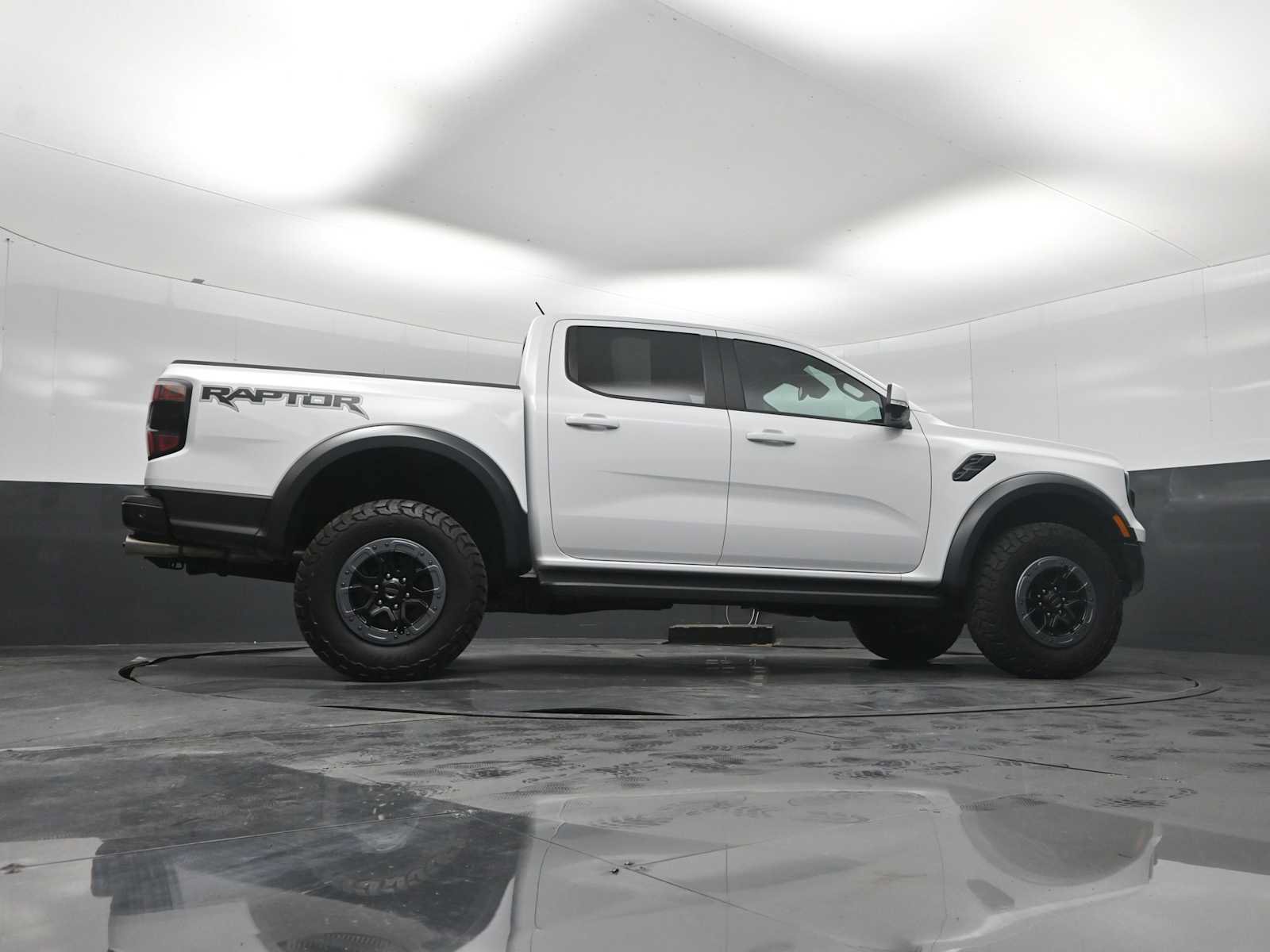 Certified 2024 Ford Ranger Raptor AWD/4WD image 37