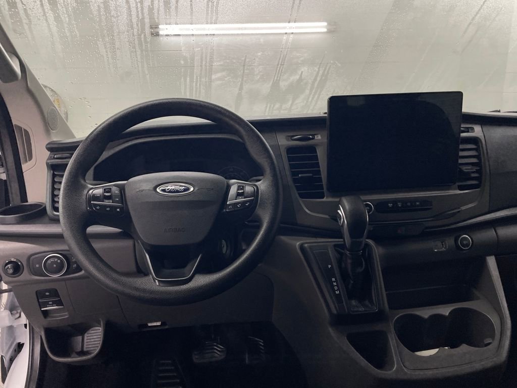 Certified 2022 Ford Transit 350 XLT image 9