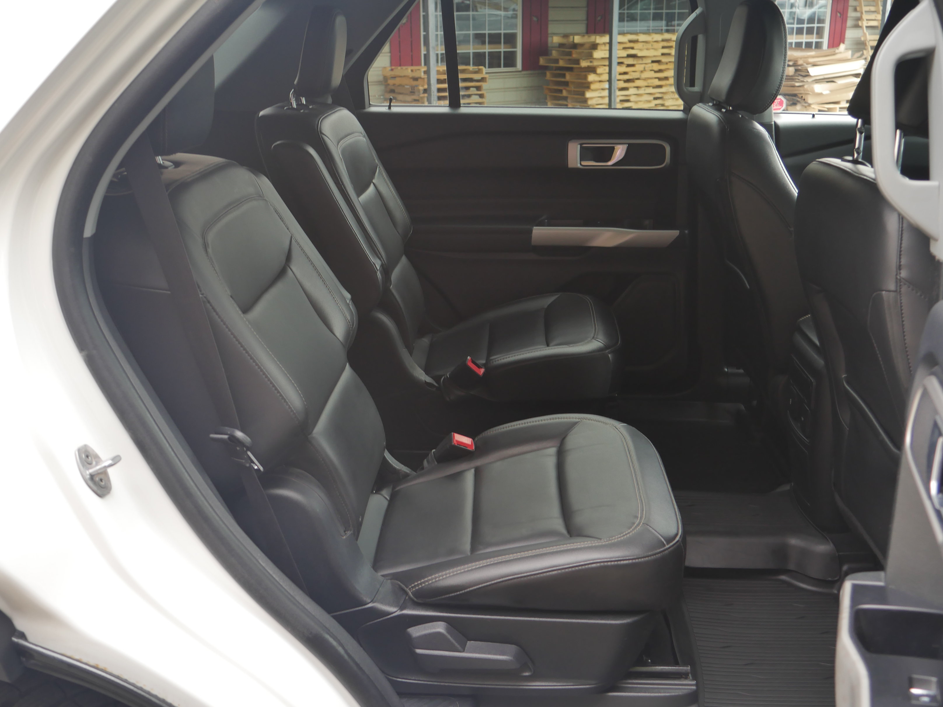 Certified 2023 Ford Explorer XLT AWD/4WD image 28
