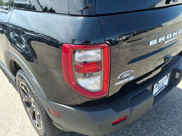 Certified 2025 Ford Bronco Sport Outer Banks w/ Outer Banks Tech Package+ AWD/4WD image 11