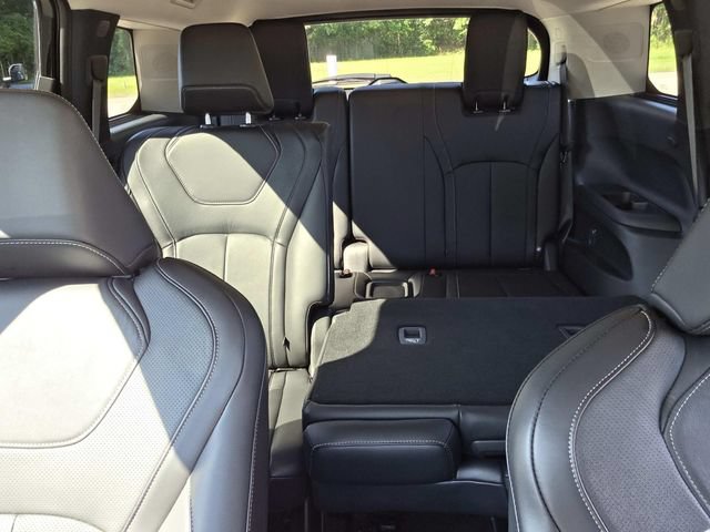 Used 2025 INFINITI QX60 Pure AWD/4WD image 25