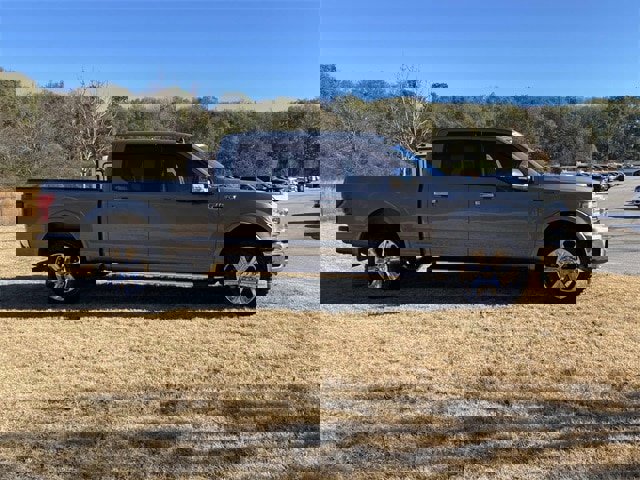 Certified 2020 Ford F150 Lariat w/ Equipment Group 502A Luxury image 37