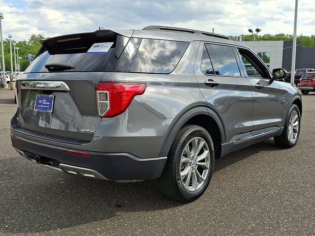Certified 2023 Ford Explorer XLT w/ Equipment Group 202A AWD/4WD image 6