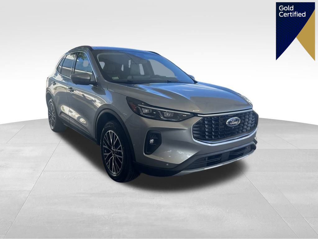 Certified 2024 Ford Escape SE w/ PHEV Premium Package image 1