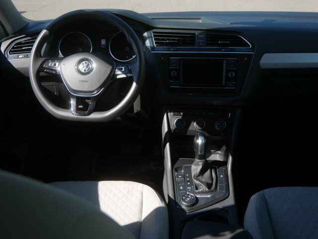 Used 2018 Volkswagen Tiguan S AWD/4WD image 18