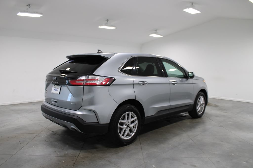 Certified 2024 Ford Edge SEL AWD/4WD image 10