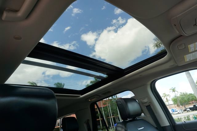 Certified 2019 Ford Expedition Max Platinum RWD image 9