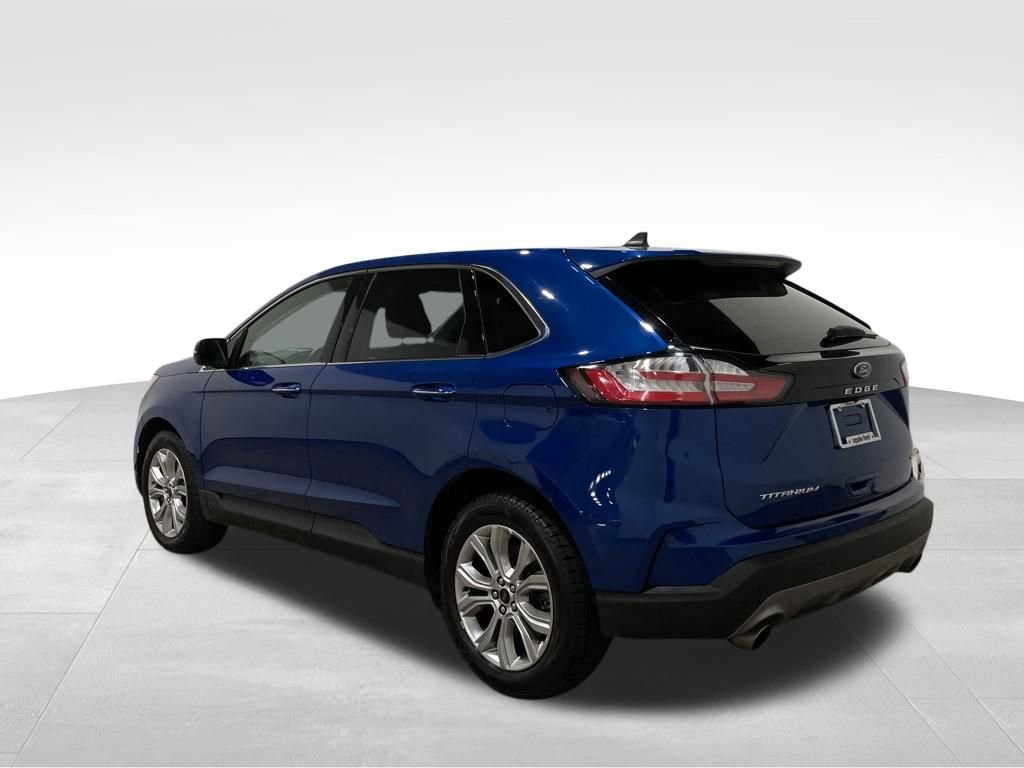 Certified 2024 Ford Edge Titanium image 3