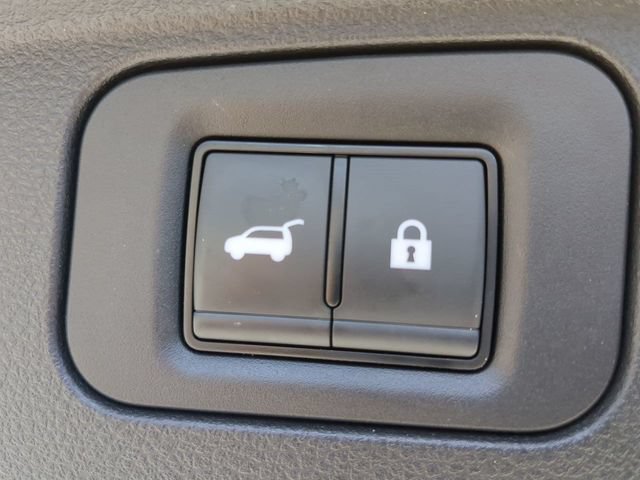 Used 2025 INFINITI QX80 Sensory AWD/4WD image 14