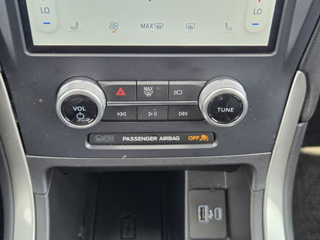 Certified 2023 Ford Edge SEL w/ Convenience Package AWD/4WD image 16