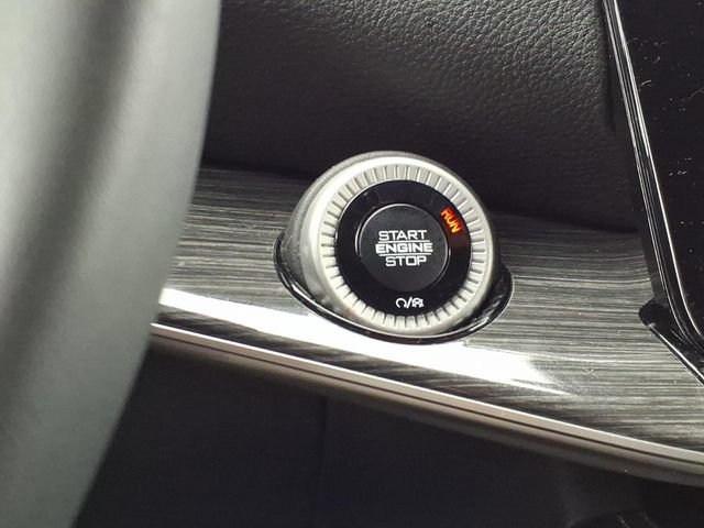 Used 2022 Jeep Wagoneer Series II AWD/4WD image 26