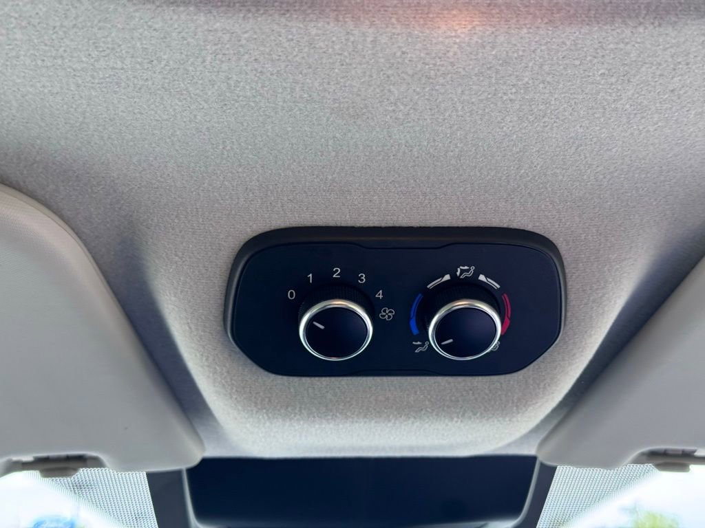 Certified 2020 Ford Transit 350 XL RWD image 30