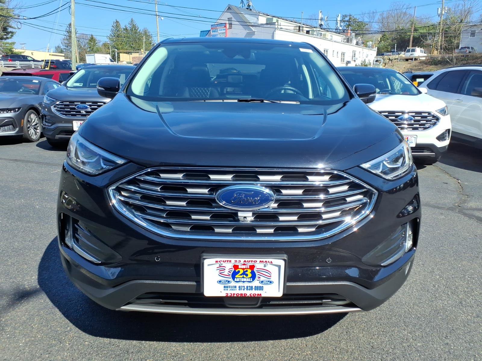 Certified 2023 Ford Edge Titanium w/ Equipment Group 301A AWD/4WD image 2