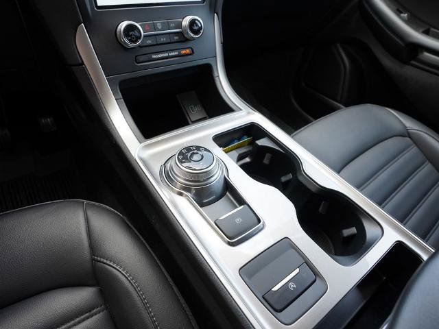 Certified 2024 Ford Edge SEL w/ Convenience Package AWD/4WD image 17