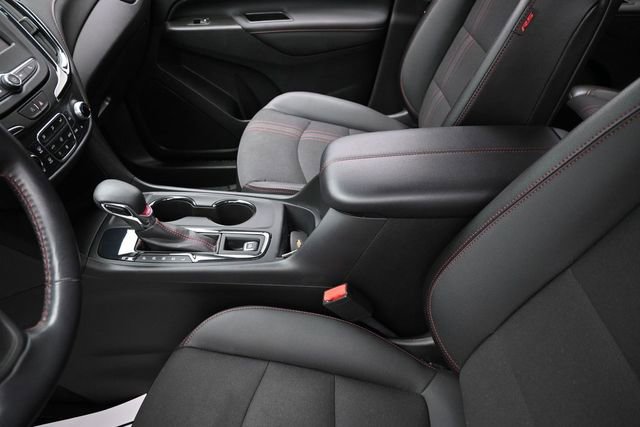Used 2022 Chevrolet Equinox RS w/ LPO, Floor Liner Package FWD image 25