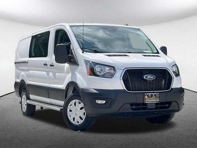 Certified 2025 Ford Transit 250 Low Roof w/ Exterior Upgrade Package RWD image 2