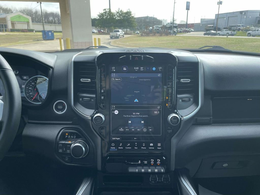 Used 2024 RAM 1500 Big Horn image 22