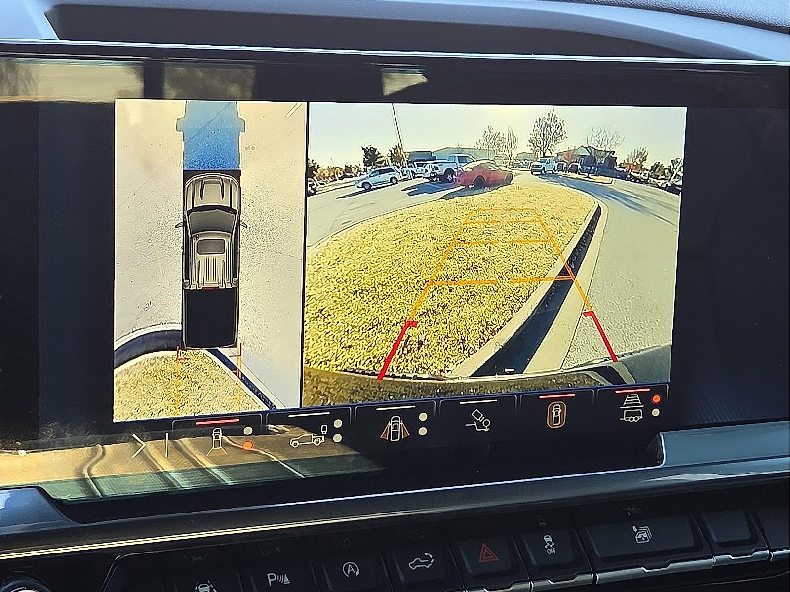 Used 2024 Chevrolet Silverado 1500 High Country w/ Technology Package image 16