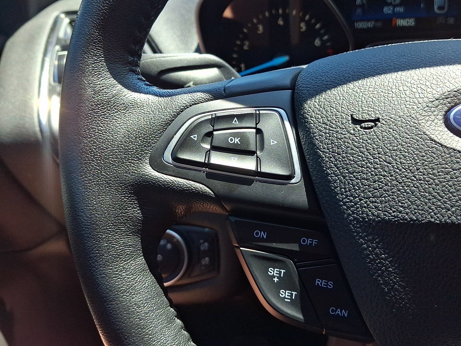 Certified 2018 Ford Escape SEL FWD image 22