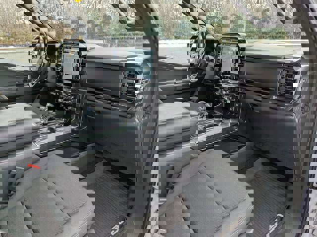 Certified 2022 Ford F150 XLT w/ Equipment Group 302A High image 37