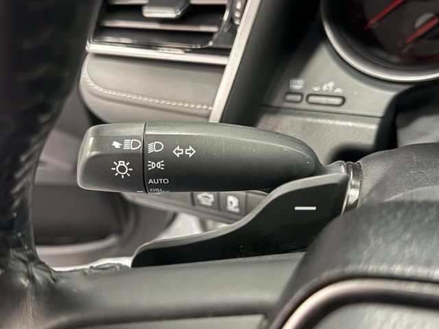 Used 2021 Toyota Camry XSE FWD image 21