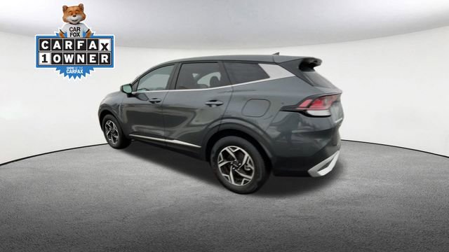 Used 2023 Kia Sportage LX image 7