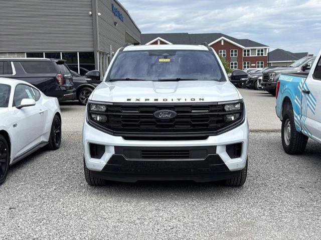 Certified 2025 Ford Expedition Platinum w/ Stealth Appearance Package AWD/4WD image 2