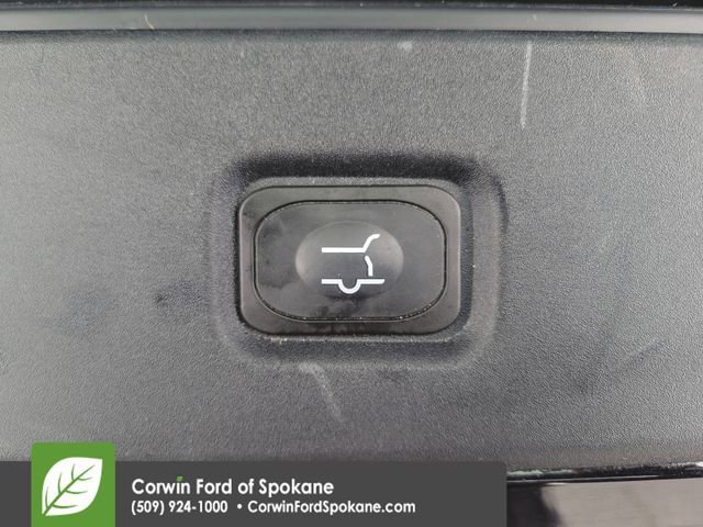 Certified 2025 Ford Expedition Max Platinum image 28