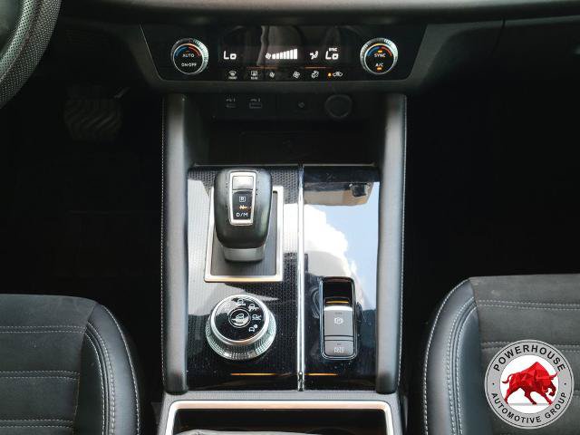 Used 2022 Mitsubishi Outlander SEL Black Edition FWD image 23