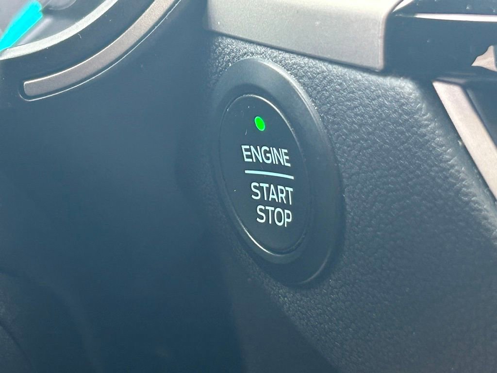 Certified 2020 Ford Escape SEL FWD image 40