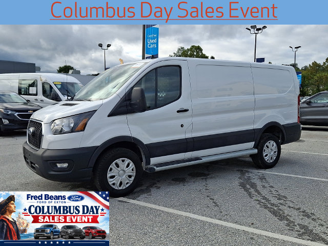 Certified 2025 Ford Transit 250 Low Roof w/ Exterior Upgrade Package RWD image 5