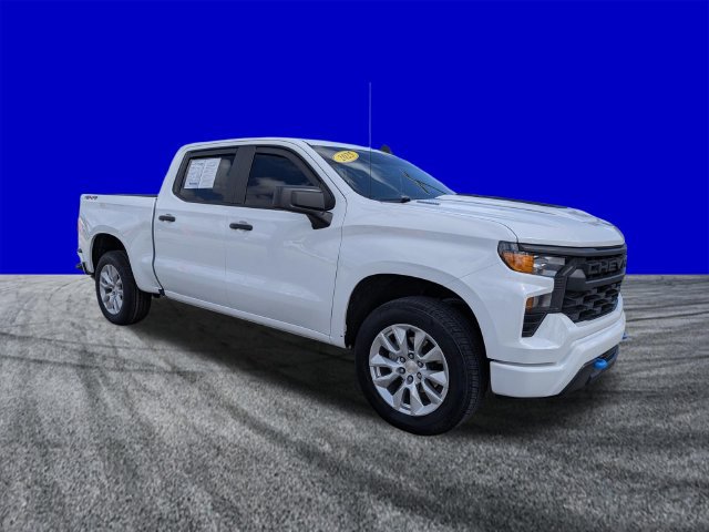 Used 2025 Chevrolet Silverado 1500 Custom AWD/4WD image 2