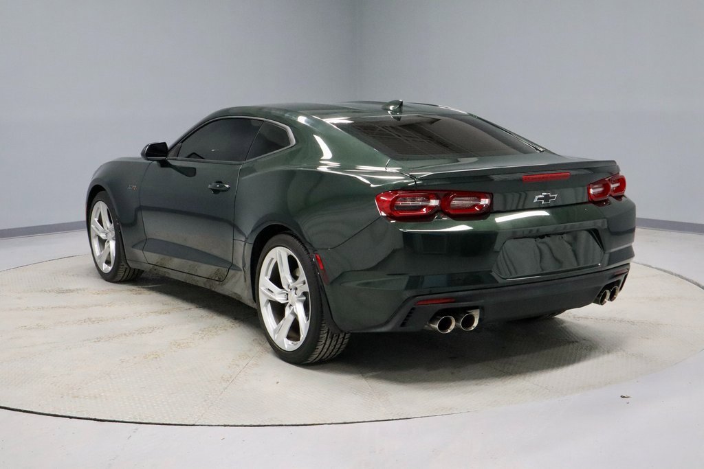 Used 2020 Chevrolet Camaro LT w/ Technology Package image 8
