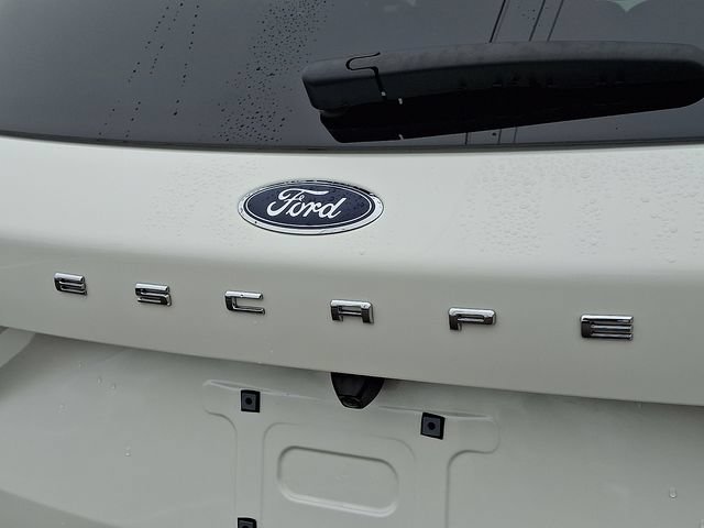 Certified 2023 Ford Escape ST-Line w/ Tech Pack #1 AWD/4WD image 30
