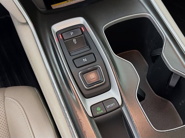 Used 2018 Honda Accord Touring image 20