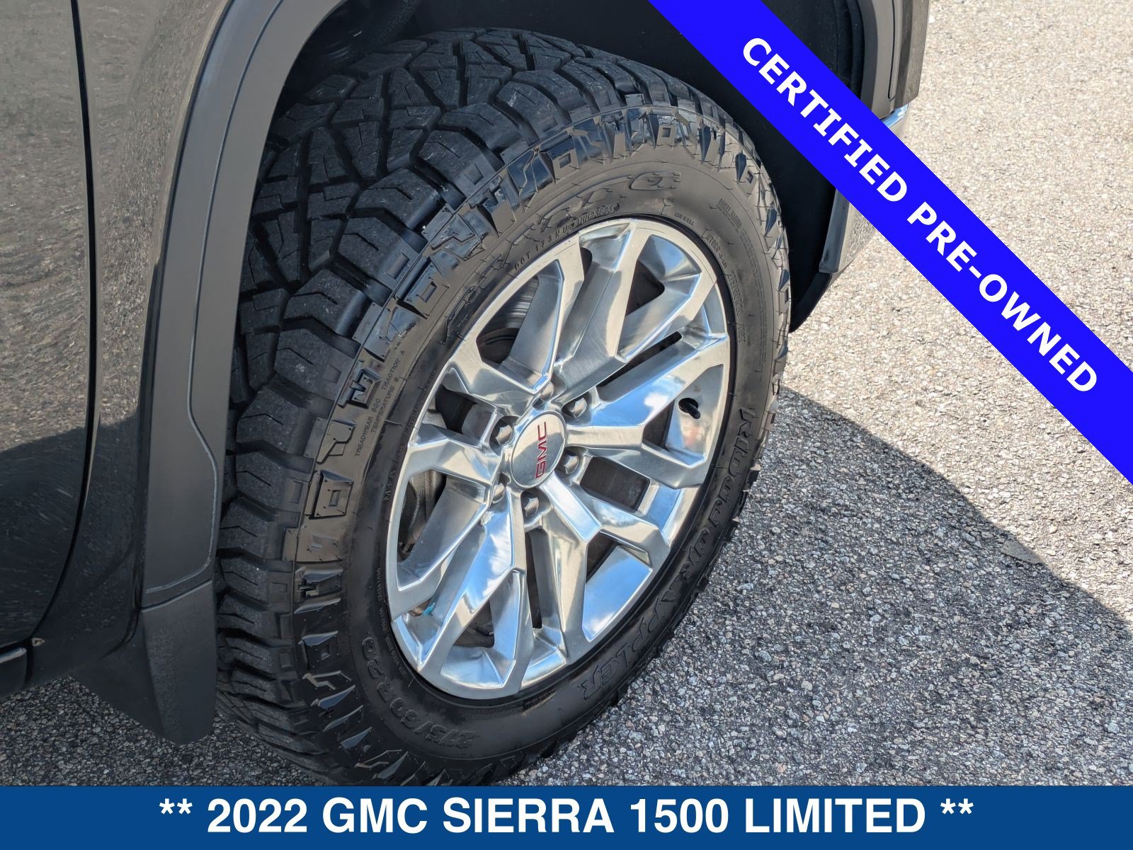 Used 2022 GMC Sierra 1500 SLT w/ SLT Premium Plus Package AWD/4WD image 13
