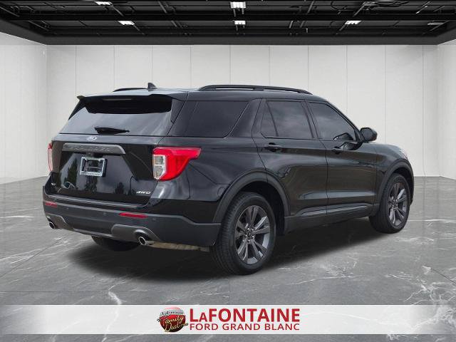 Certified 2023 Ford Explorer XLT w/ Equipment Group 202A AWD/4WD image 5