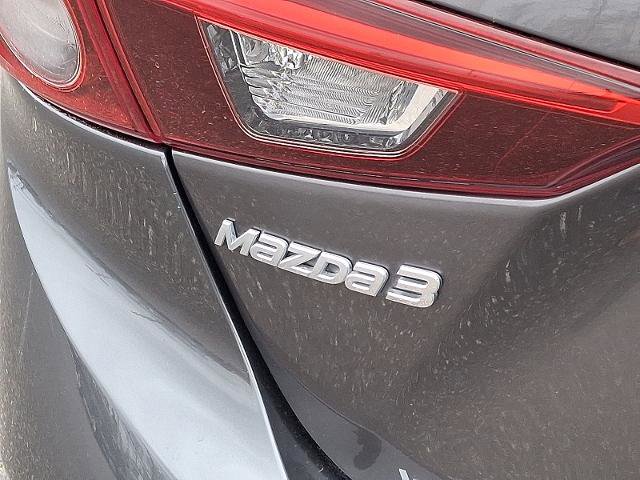 Used 2017 MAZDA MAZDA3 Grand Touring image 31